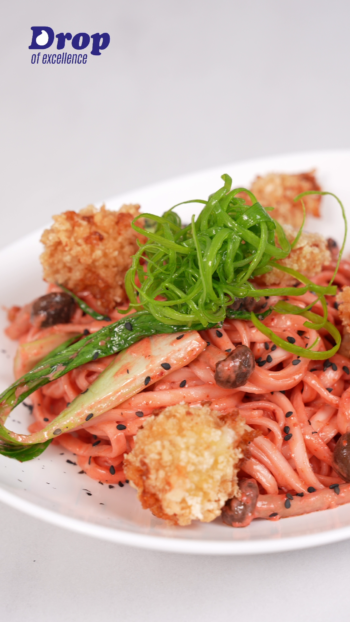 Udon phô mai cay, sốt kem me