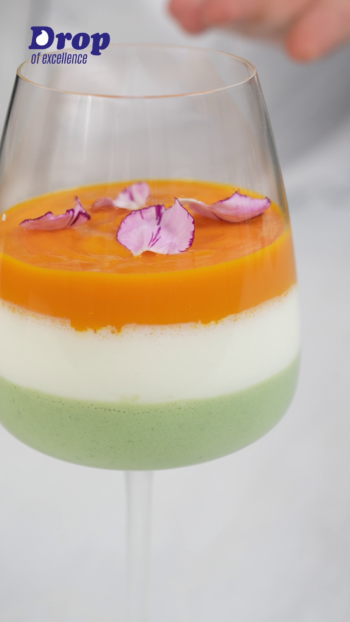 Panna Cotta 3 Tầng với Sữa Châu Âu và Vàng Thực Phẩm
